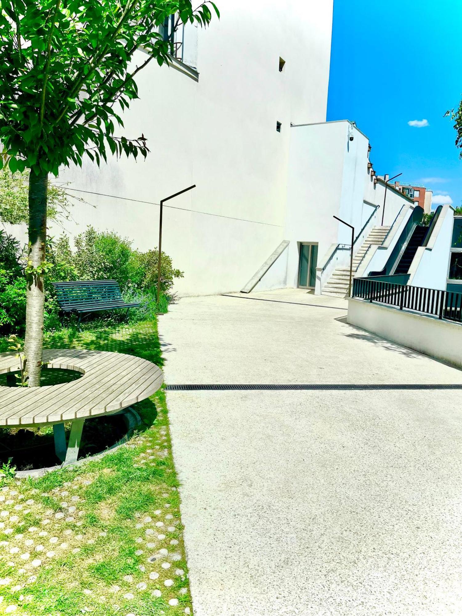 Homestay Arena Porte La Chapelle